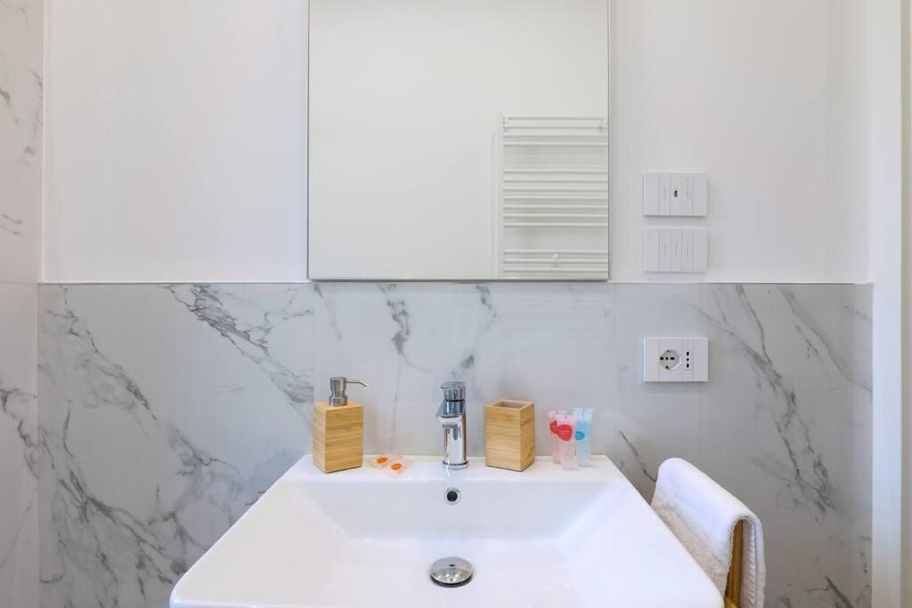 Apartment Modern And Quiet One Bedroom Apartment Near The M4 *