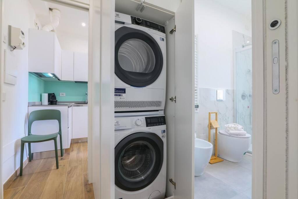 Modern And Quiet One Bedroom Apartment Near The M4 Apartment